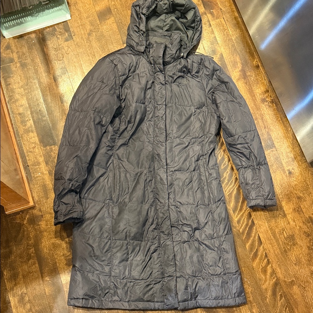 The North Face Grey/Black Hooded Puffer Coat